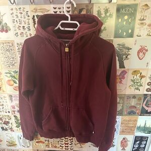 Large burgundy TNA sweater. Plain design. Good condition!